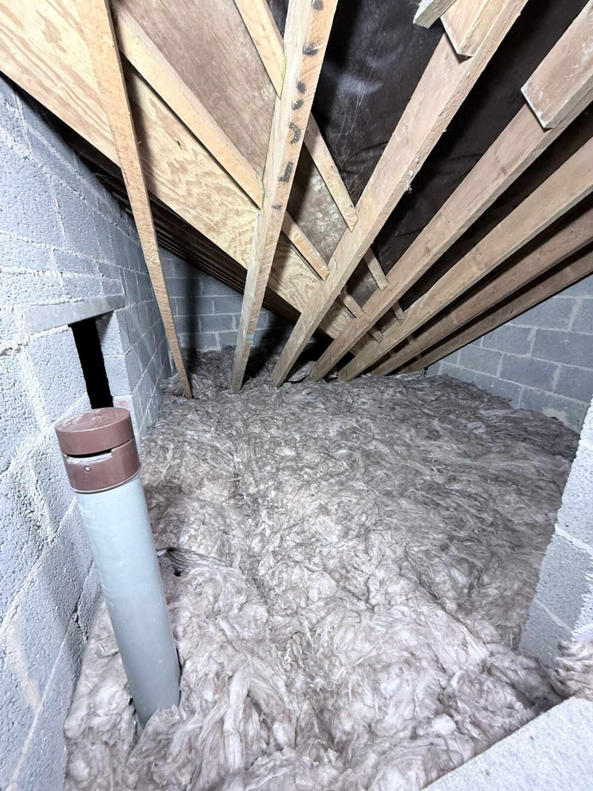 Deep loft insulation around soil vent pipe — Brighouse HD6 install